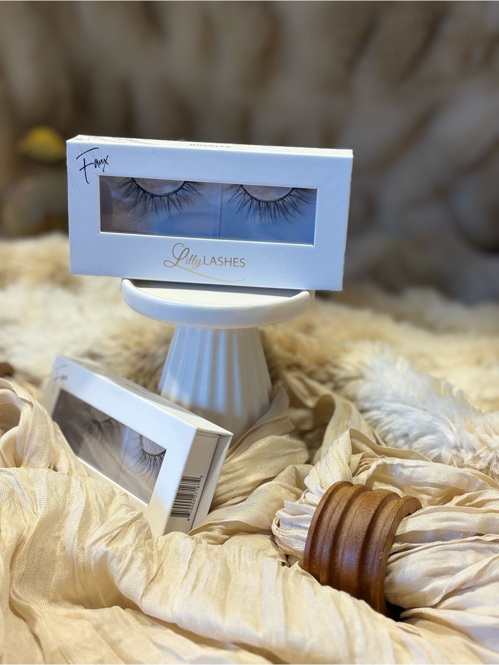 Lilly Lashes "Royalty" Lite Faux Mink Wispy Lashes New In Box